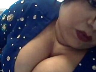 Indian mama on high web cam (Part 1 be advantageous to 3)